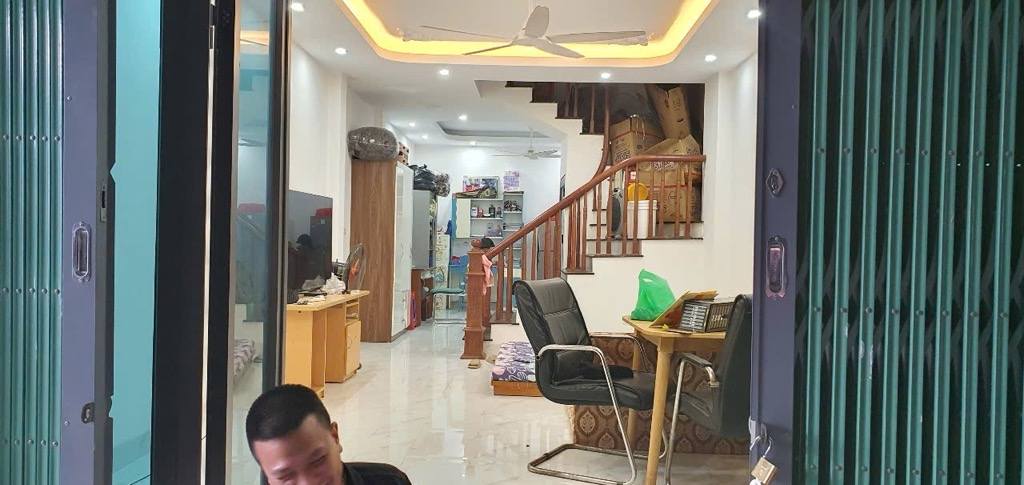 Nhà đẹp Định Công Hạ 48m² giá 1.75 tỷ - Đầu tư sinh lời trong tương lai!