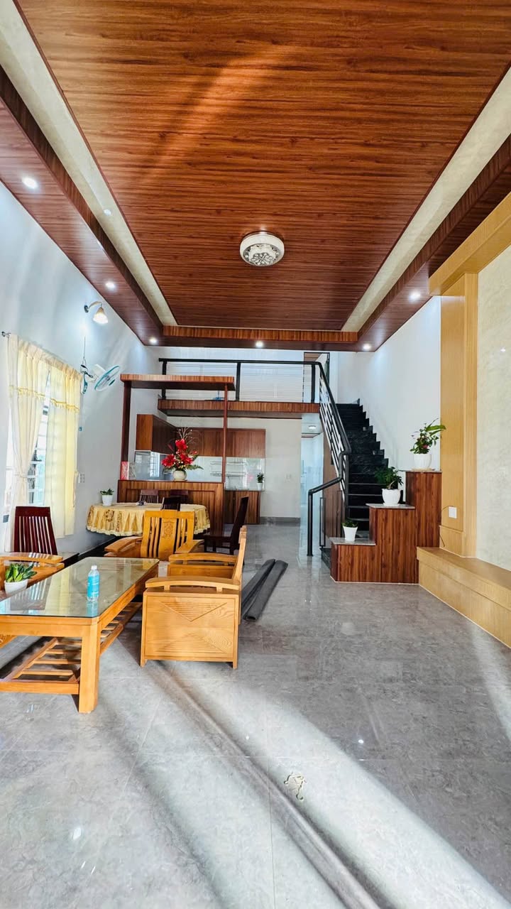 Nhà mặt tiền Tô Hiệu, Pleiku 117.5m² giá chỉ 1.49 tỷ - Cơ hội đầu tư hiếm có!