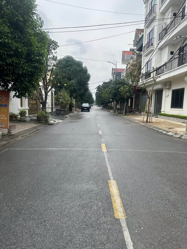 Đất bán phường Lê Hồng Phong, Phủ Lý 90m² giá 3.6 tỷ - Đầu tư sinh lời dễ dàng!