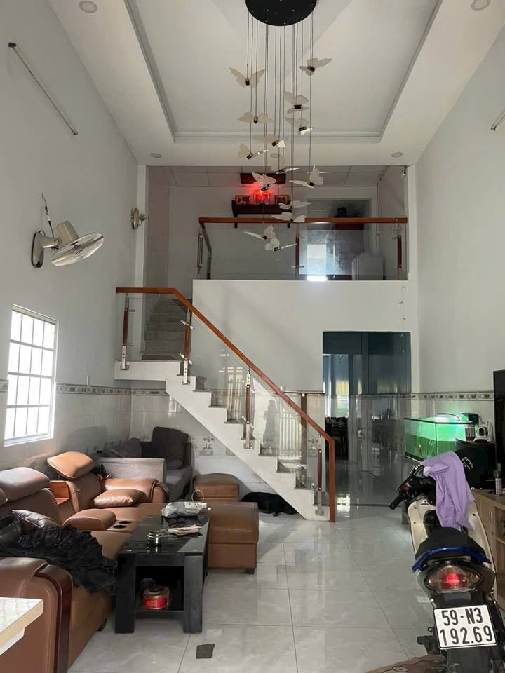 Nhà riêng Vĩnh Lộc A, Bình Chánh 72m² giá 1.9 tỷ - Vào ở ngay!