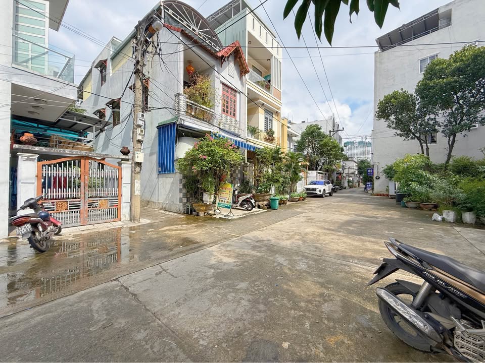 Nhà 3 tầng tại Núi Thành, Đà Nẵng 66m² giá 5 tỷ - Chính chủ thương lượng