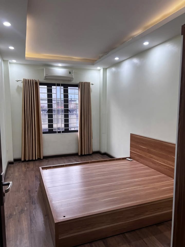 Nhà cho thuê nguyên căn Thanh Am 45m² giá 12 triệu - Vị trí đắc địa, tiện lợi!