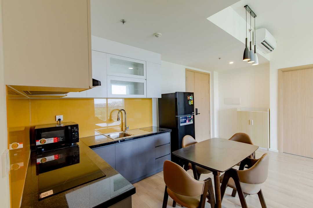 Căn hộ 2PN 2WC đường Nguyễn Xiển, Thủ Đức - View sông tuyệt đẹp, chỉ 11 triệu/tháng!