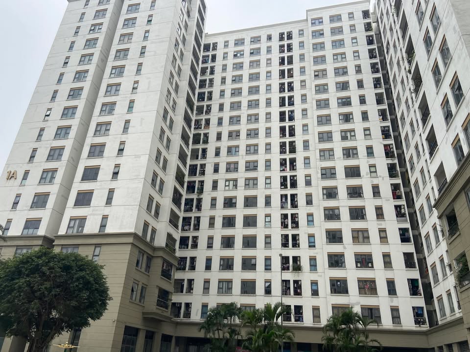 Chung cư Home Land Long Biên 65m² giá 4.7 tỷ - Sổ đỏ chính chủ, sẵn sàng vào ở!