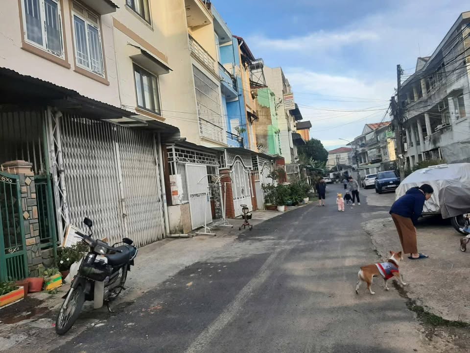 Nhà cho thuê tại 80 Nguyễn Trung Trực, Đà Lạt - Phù hợp cho gia đình nhỏ!