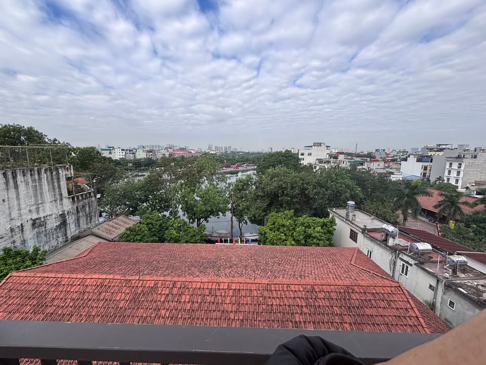 Nhà cho thuê tại Long Biên 70m² giá chỉ 11 triệu - Khu vực an ninh tốt!