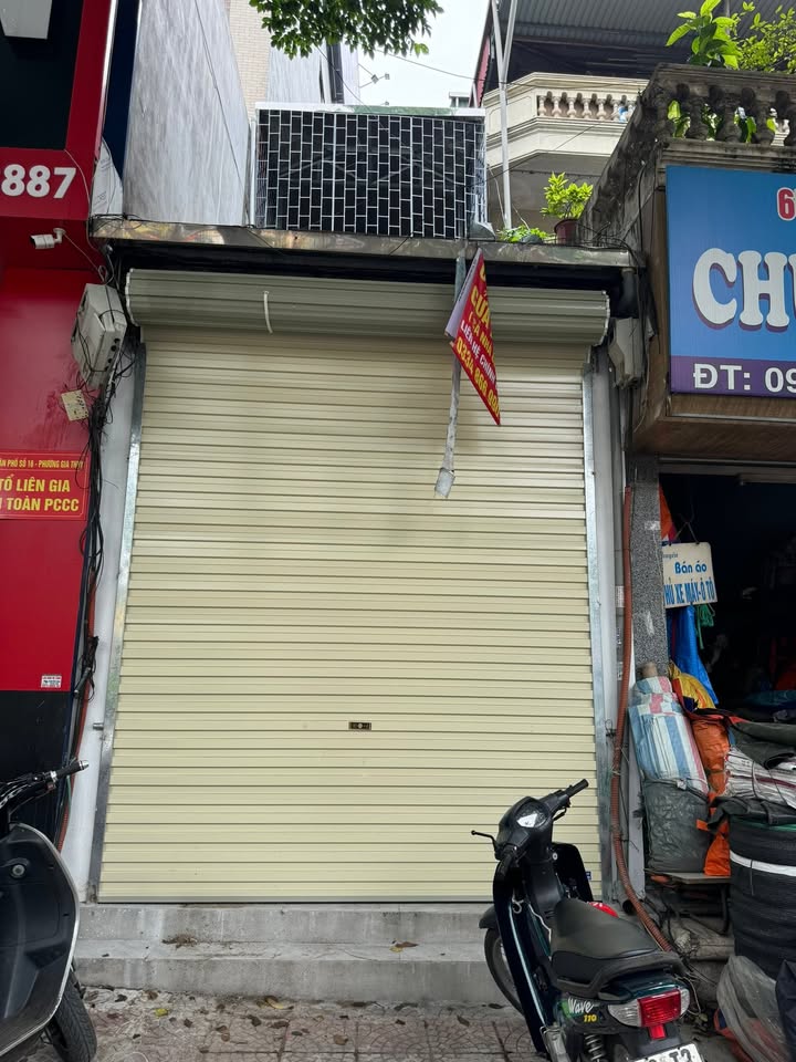 Cho thuê nhà phố Nguyễn Văn Cừ 80m² - Vị trí đắc địa, kinh doanh sầm uất!