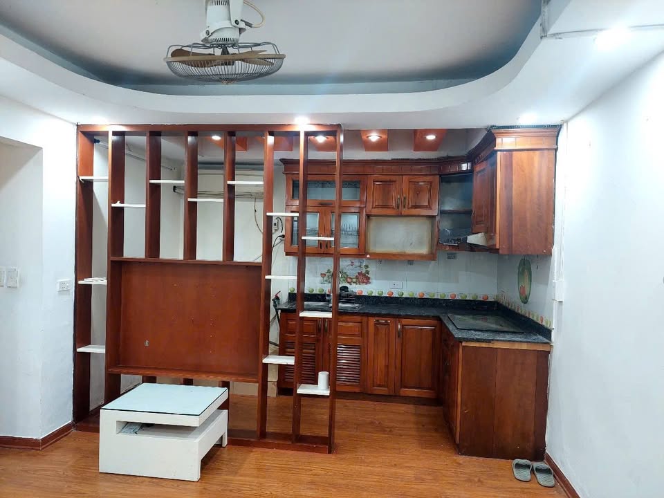 Căn hộ Tập thể Nghĩa Tân, Cầu Giấy 50m² giá 8 triệu - Chính chủ cho thuê lâu dài!