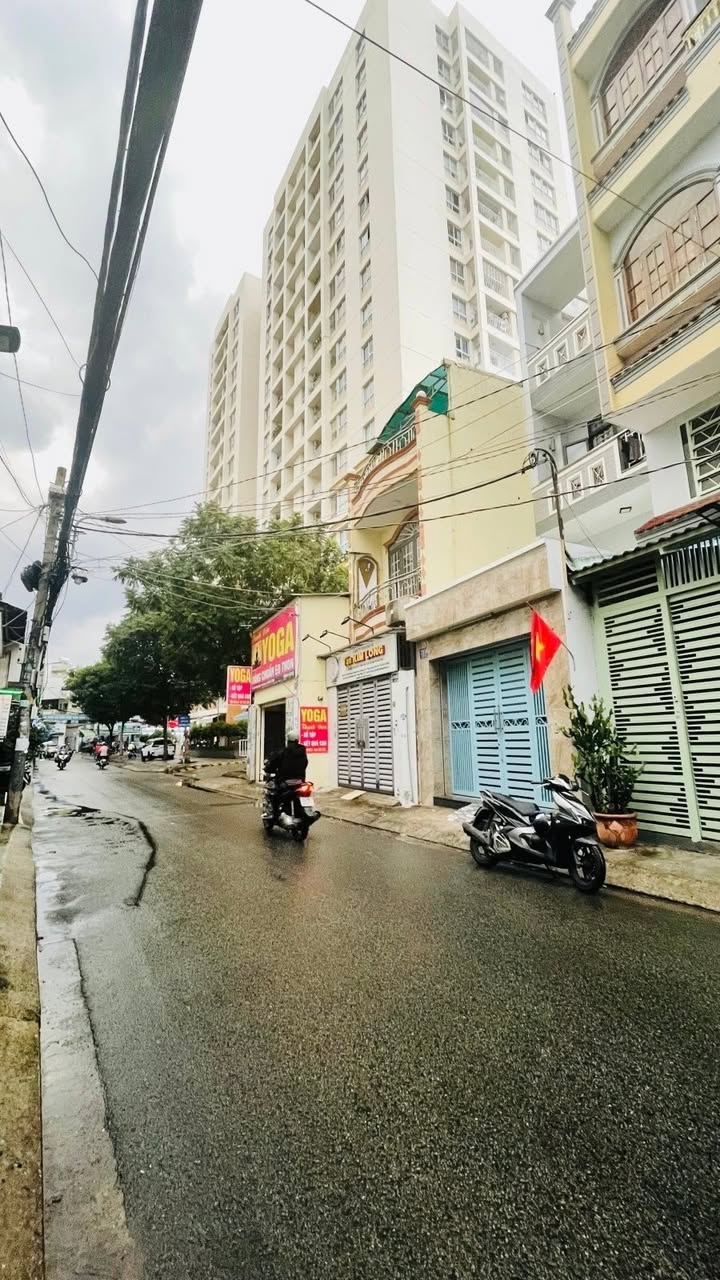 Nhà phố Khuông Việt 80m² giá thỏa thuận - Thiết kế 4 tầng tiện nghi