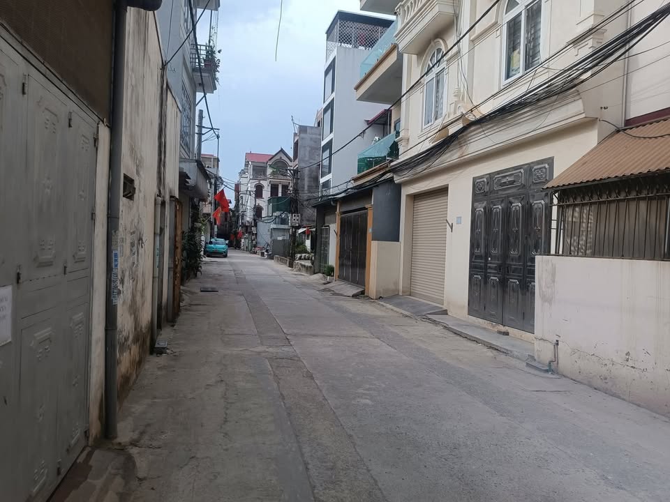 Đất nền góc 3 mặt thoáng Đại Mỗ 36m² giá 6,7 tỷ - Đầu tư tuyệt vời!