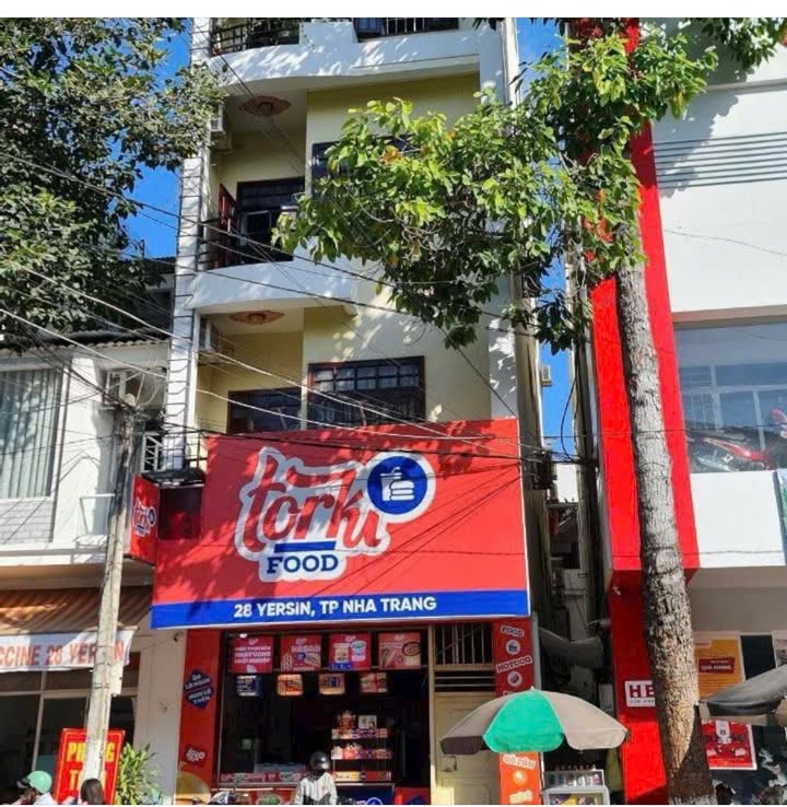 Nhà mặt tiền Yersin, Nha Trang 111m² giá 27 tỷ - Đầu tư sinh lời ngay!