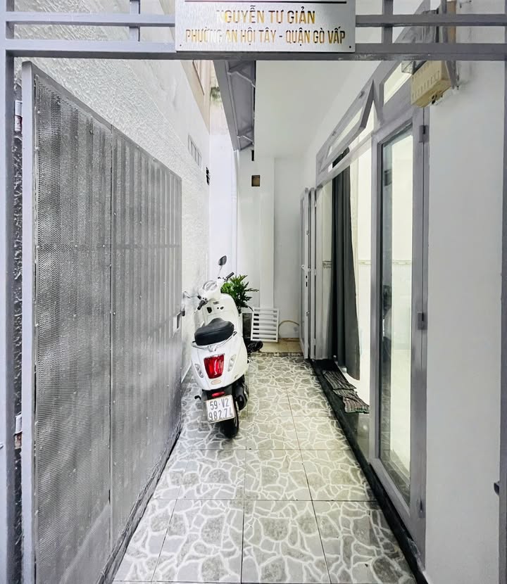 Nhà riêng Gò Vấp 25m² giá 3.38 tỷ - Sổ hồng chính chủ, tiện nghi đầy đủ!