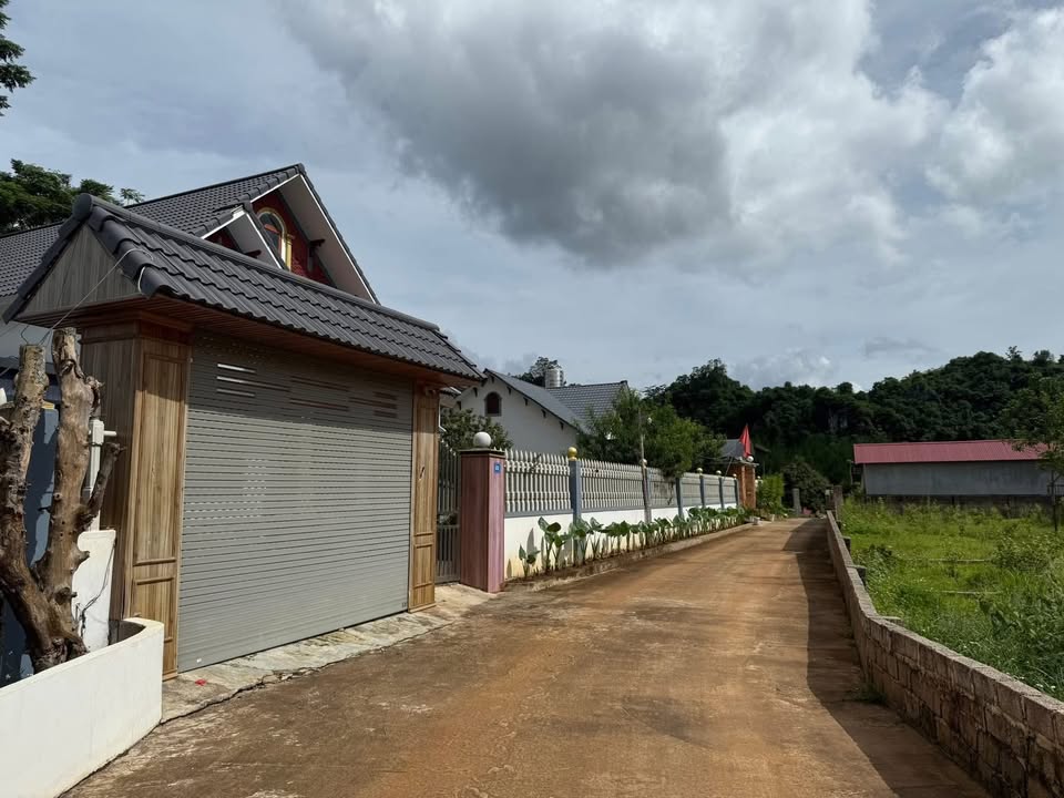 Đất thổ cư Mộc Sơn, Mộc Châu 102m² giá chỉ 2 tỷ - Đầu tư sinh lời ngay!