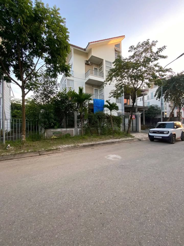 Nhà phố cho thuê Khu đô thị Ngôi Nhà Mới, Quốc Oai, 4 tầng - Không gian sống lý tưởng!