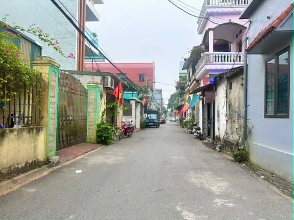 Đất nền Yên Thường Gia Lâm 50m² giá thỏa thuận - Mặt tiền ô tô tránh nhau!