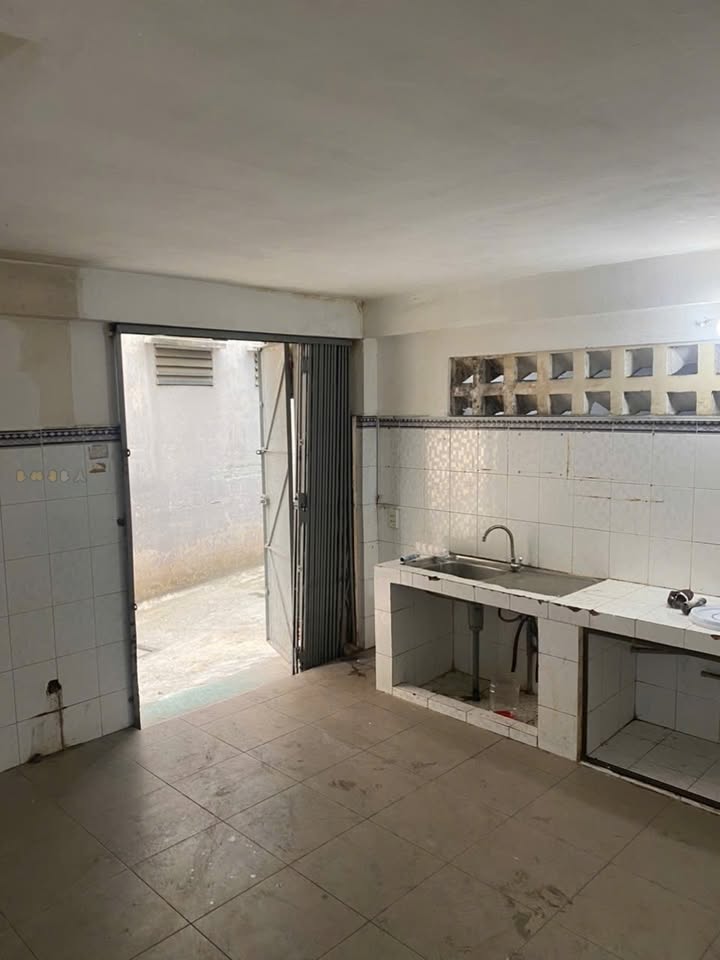 Nhà phố Lê Văn Sỹ, Phú Nhuận 135m² - Pháp lý rõ ràng, sẵn sàng ở ngay!