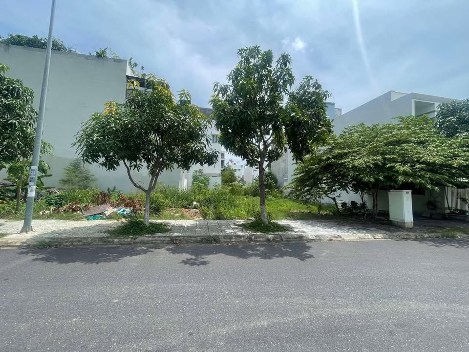 Đất nền Khu đô thị An Bình Tân Nha Trang 100m² giá 7.85 tỷ - Sổ hồng chính chủ!