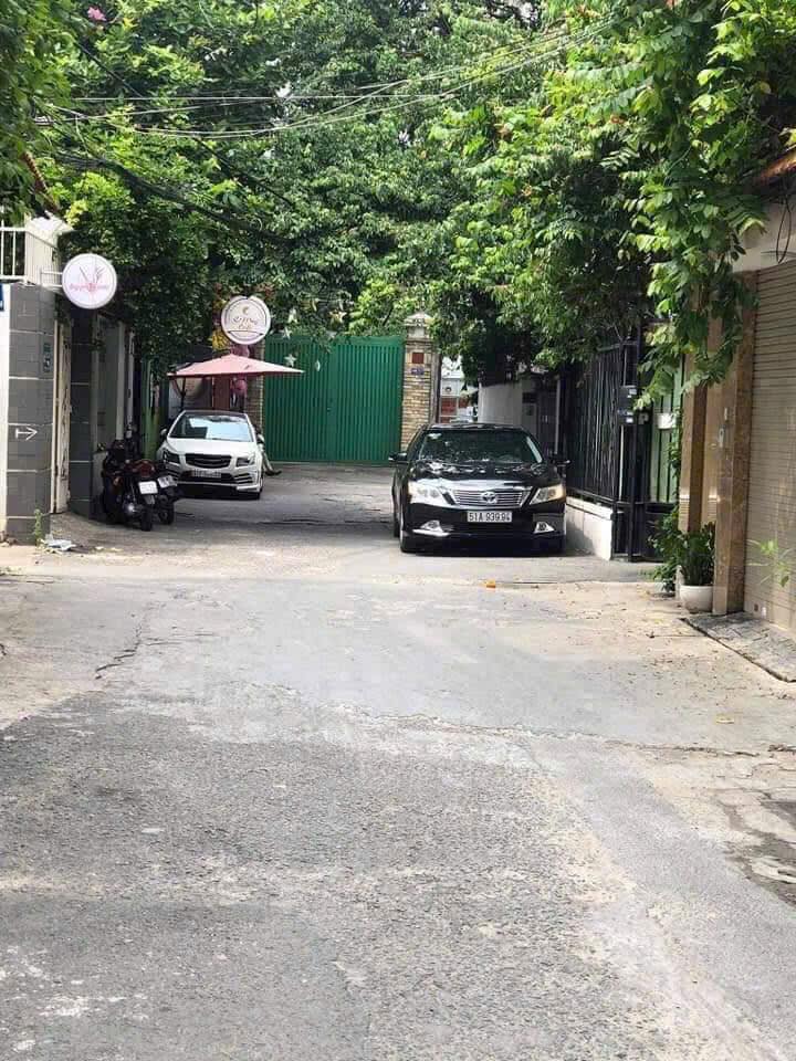 Nhà 4 Lầu Phú Nhuận 81.5m² giá chỉ 16.999 tỷ - Khu VIP, Sát Mặt Tiền!