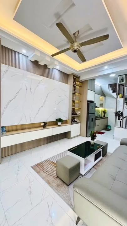 Nhà 5 tầng Yên Sở 30m² giá 6 tỷ - Khu vực phát triển mạnh mẽ!