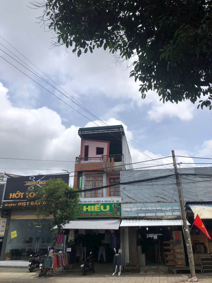 Nhà mặt tiền kinh doanh tại Bảo Lộc 118m² giá 24 tỷ - Cơ hội đầu tư hấp dẫn!