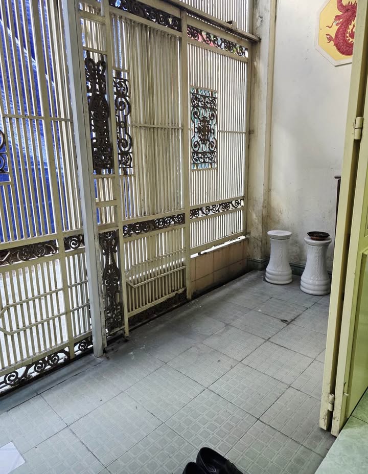 Nhà 2 tầng kiên cố tại Kiệt Hoàng Văn Thụ, Hải Châu 87m² giá 7.2 tỷ - Cơ hội hiếm có!