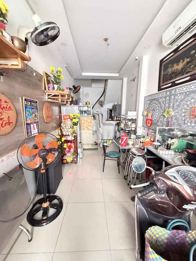 Nhà phố 3 tầng tại Quận Tân Bình, 30m² giá 12 tỷ - Tiềm năng đầu tư lớn!