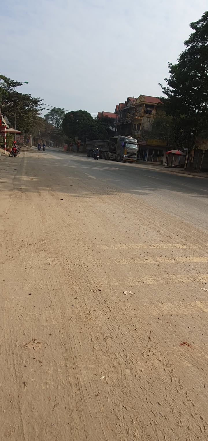 Đất nền mặt đường Quốc lộ 3 Sông Công Trung Giã 216m² giá chỉ 300 triệu - Cơ hội đầu tư hiếm có!