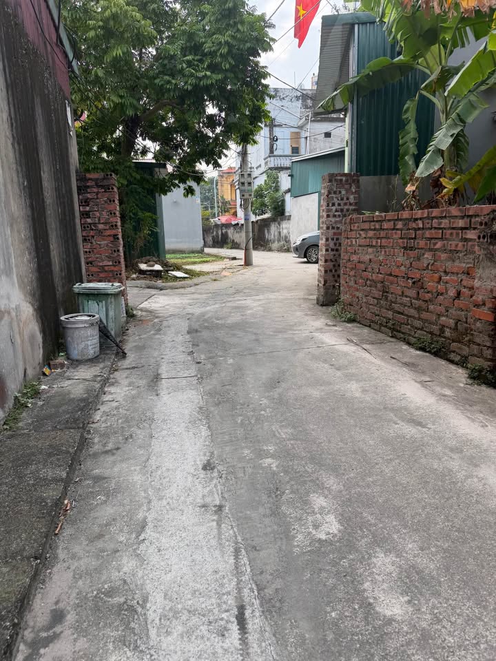 Đất nền Hoài Thượng, Thuận Thành 74m² giá 1 tỷ - Sổ đỏ chính chủ, ô tô vào tận nơi!