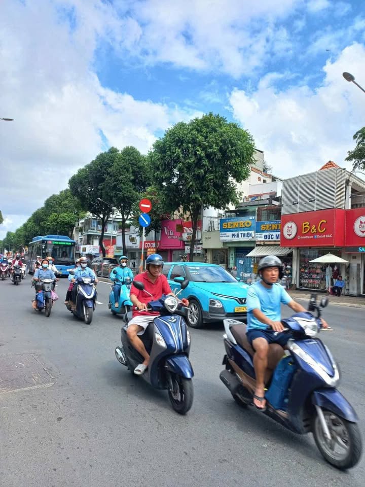 Bán nhà mặt tiền Quang Trung, Gò Vấp 56m² giá 16 tỷ - Đầu tư sinh lời ngay lập tức!