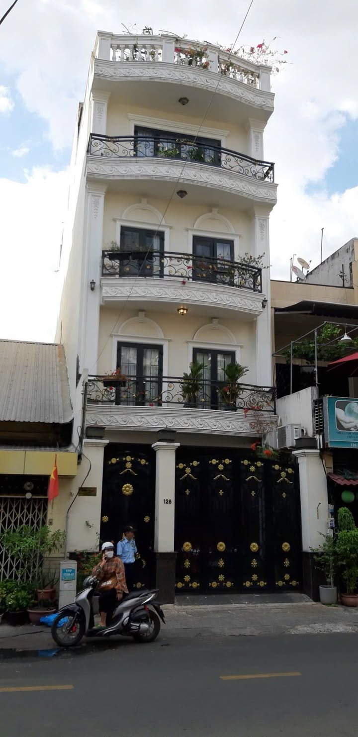 Nhà mặt tiền Nguyễn Văn Thủ, Quận 1 - 152m² giá 78 tỷ - Vị trí vàng trung tâm