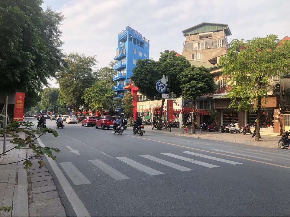 FrontHouse đẹp tại đường Điện Biên Phủ, Ba Đình 71m² giá 70 tỷ - Cơ hội đầu tư tuyệt vời!