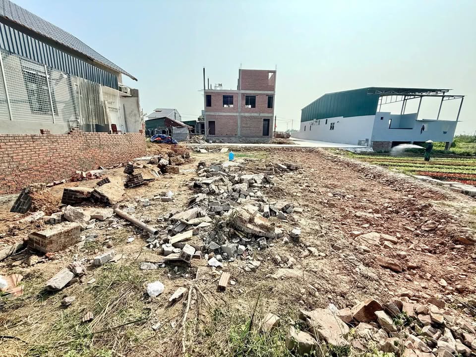 Đất chính chủ Ninh Dương Móng Cái 115m² giá chỉ 1 tỷ - Cơ hội vàng cho đầu tư!