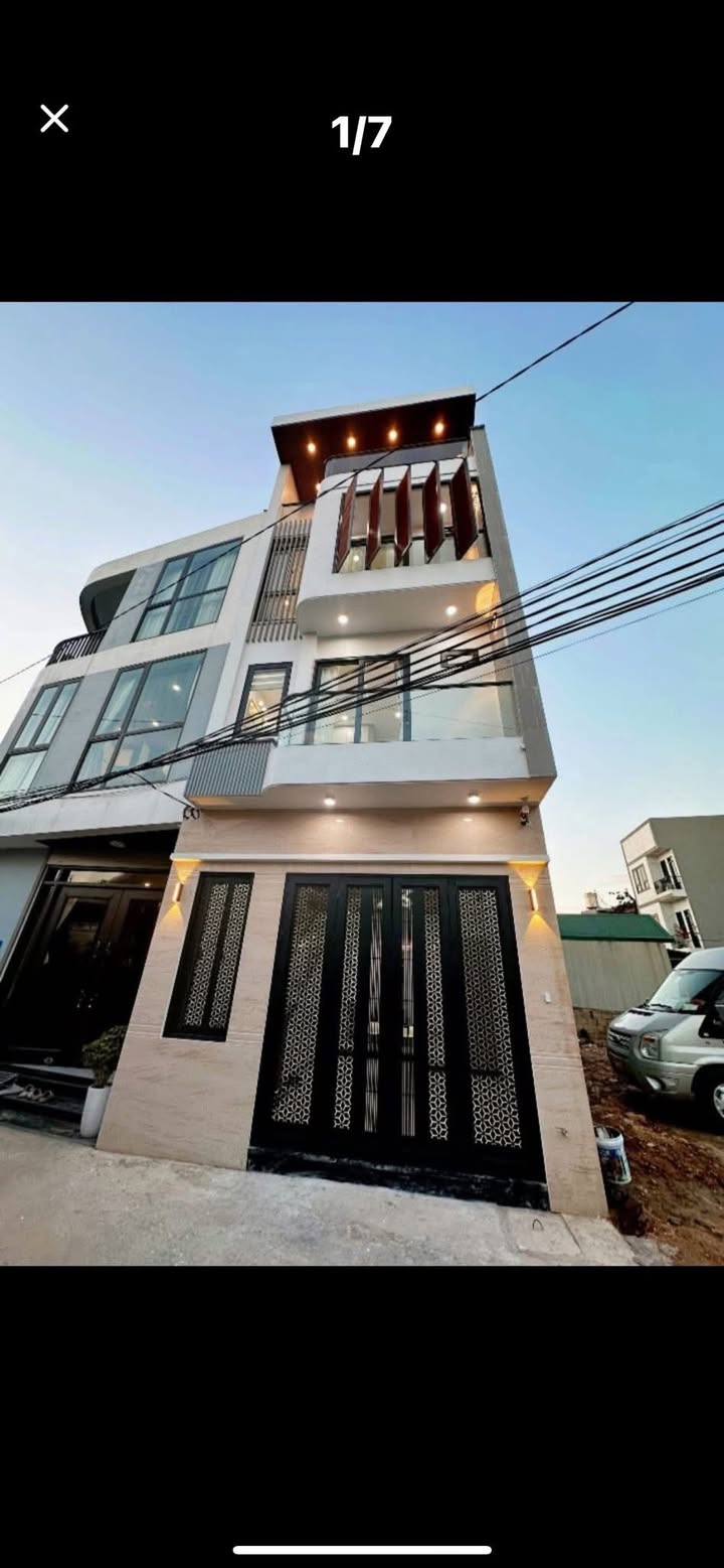 Nhà 4 tầng Mai Pha 50m² giá 2 tỷ - Full nội thất, ô tô đỗ cửa!