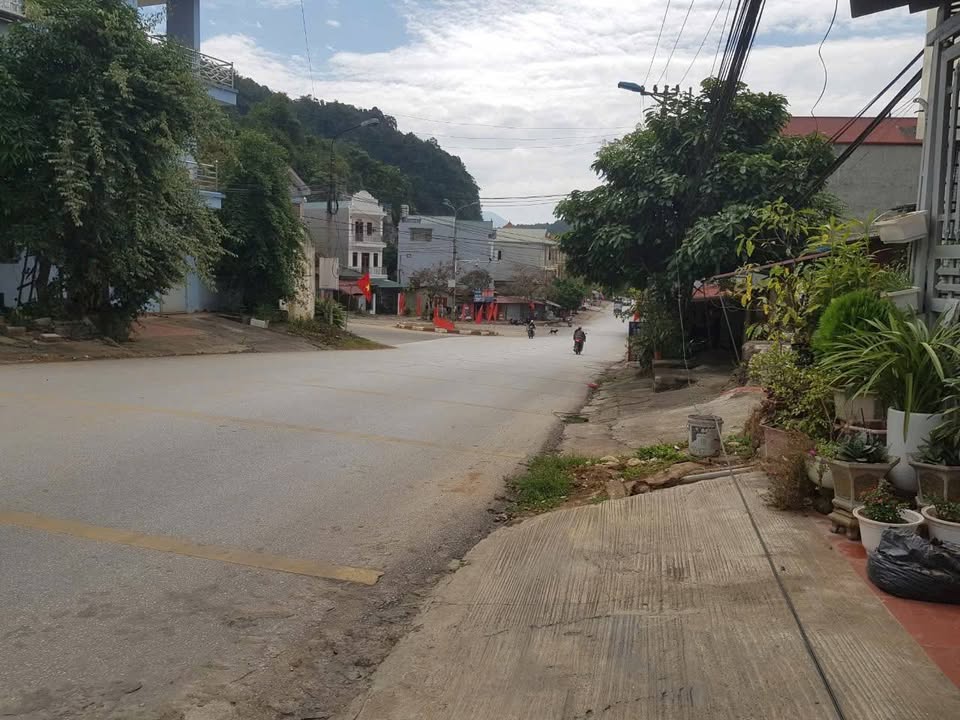 Nhà đẹp tại xã Hoàng Văn Thụ, 66.9m² giá chỉ 3 tỷ - Đầu tư sinh lời ngay!