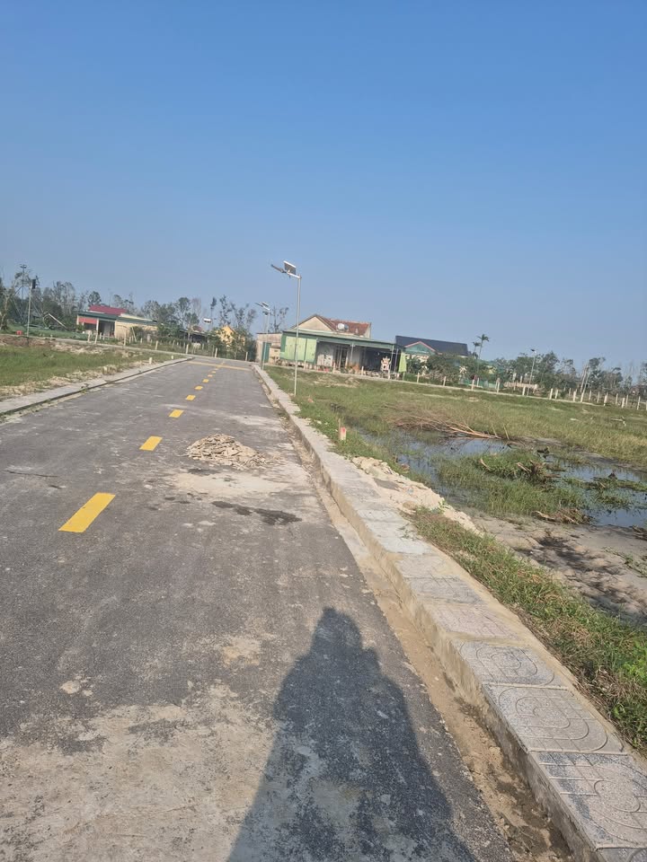 Đất thổ cư 100m² Cẩm Dương, Hà Tĩnh - Đường rải thảm 6m, giá thỏa thuận!