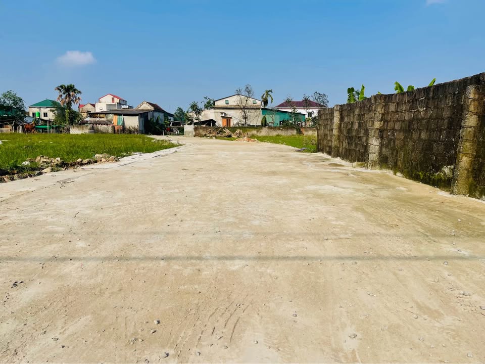 Đất thổ cư thôn Lộc An, xã Toàn Lưu, Hà Tĩnh 176,5m² giá 1,3 tỷ - Cơ hội đầu tư tuyệt vời!