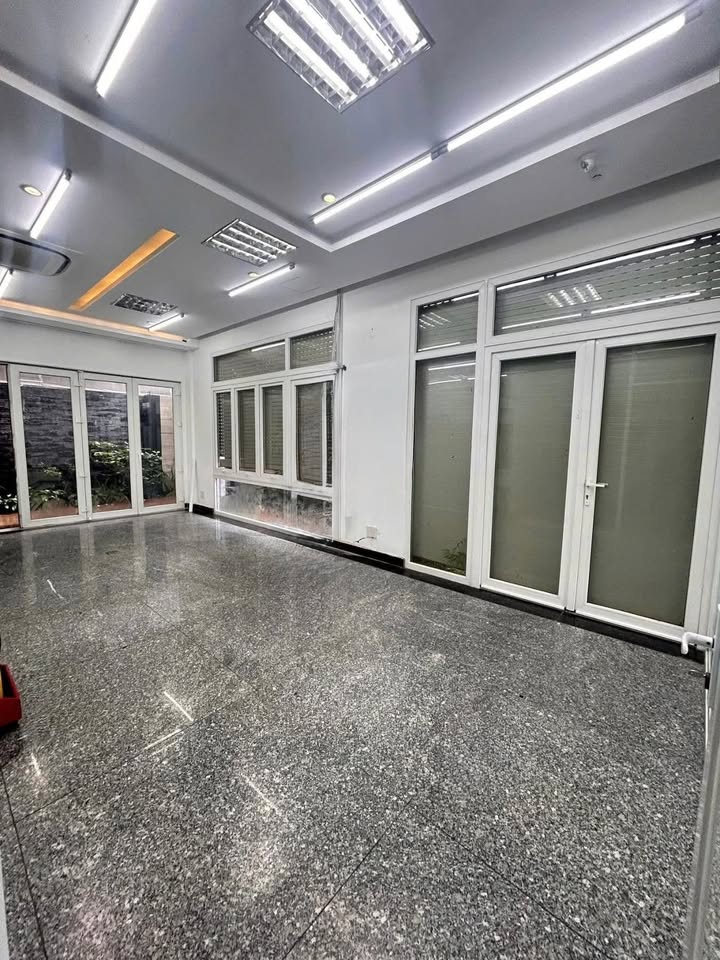 Cho thuê mặt bằng tầng trệt BT Him Lam Tân Hưng 110m² giá 35 triệu - Không gian thoáng đãng, tiện lợi!