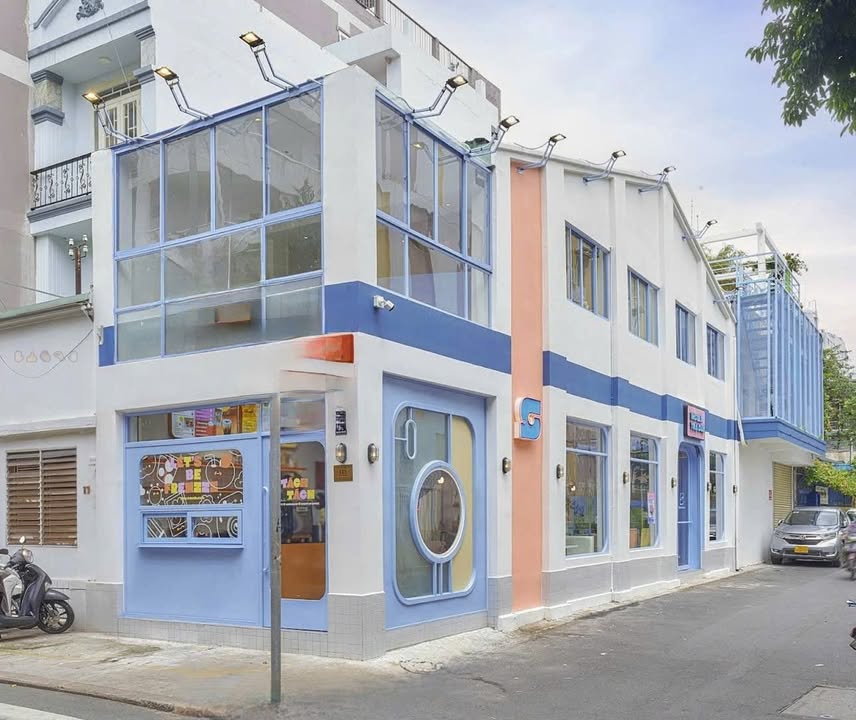 Cho thuê góc 2 mặt tiền kinh doanh Nguyễn Văn Thủ, Quận 1 - Diện tích 125m², vị trí đắc địa!