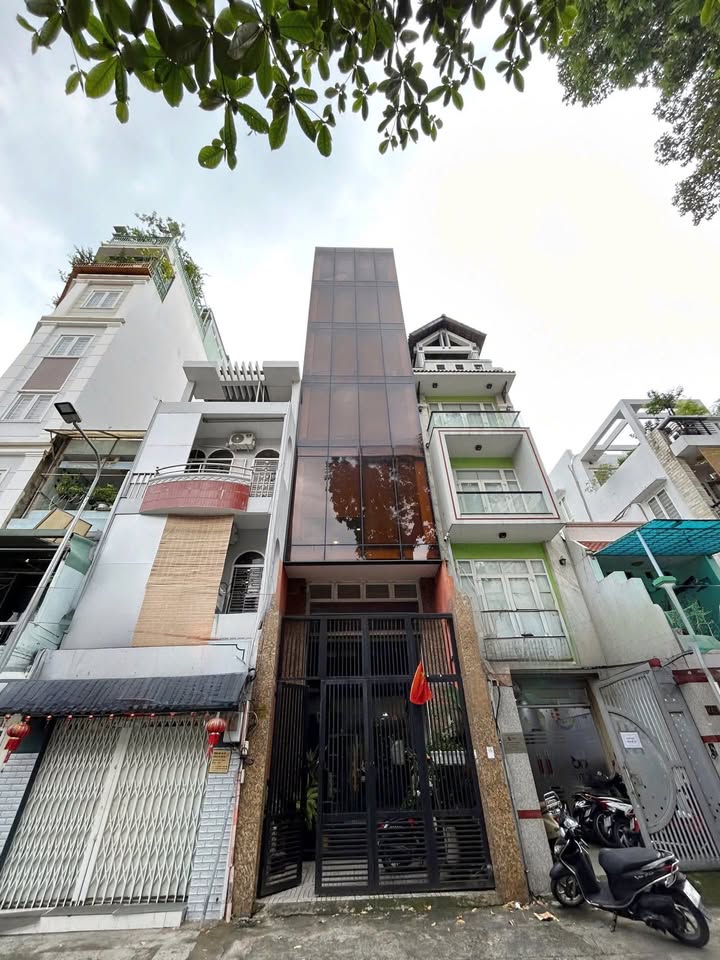 Nhà nguyên căn Cư xá Đô Thành, Quận 3, 81m² - Khu vực văn minh, cho thuê giá hợp lý!