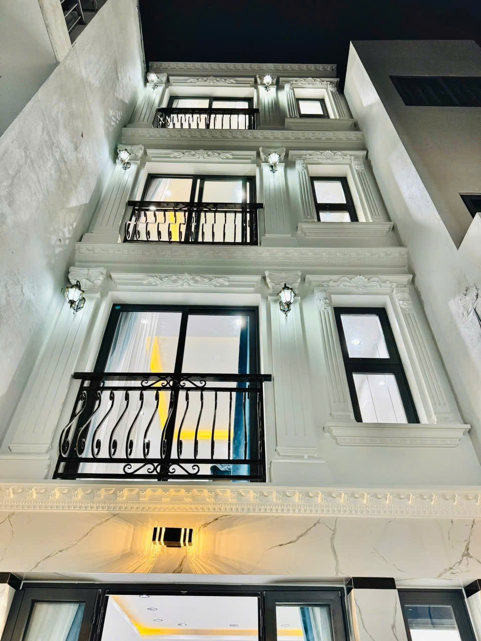 Nhà phố xịn Lên Văn Khương, Quận 12 100m² giá 7.7 tỷ - Dọn vào ở liền!