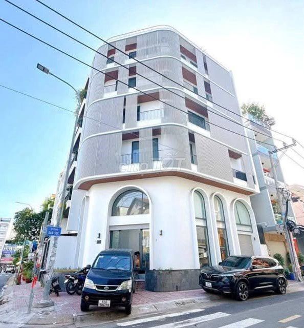 Biệt thự góc 2 mặt tiền Hoa Đào, Phú Nhuận 800m² - Cơ hội cho thuê sinh lời!