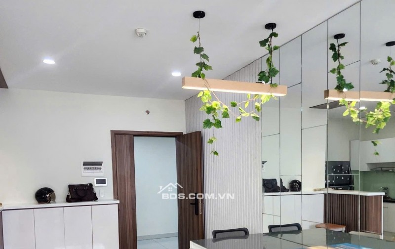 Căn hộ Harmona Tân Bình 81m² giá 12 triệu - Nhận nhà ngay, đầy đủ nội thất!