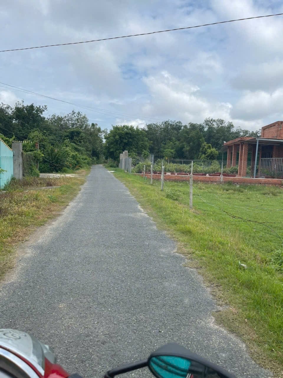 Lô đất mặt tiền đường nhựa Phước Thạnh 710m² giá 1.35 tỷ - Sổ hồng riêng, thương lượng nhẹ!