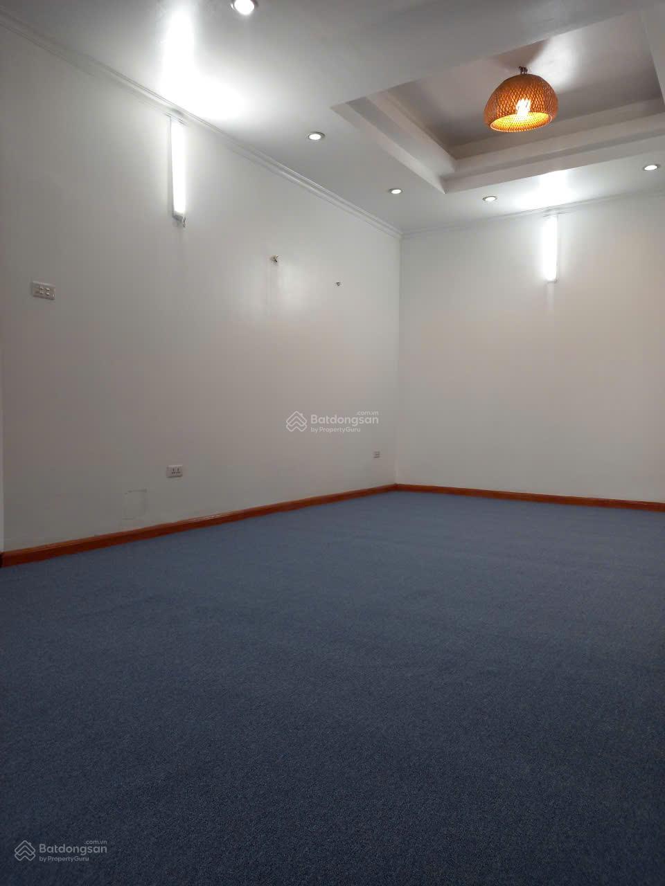 Căn hộ cho thuê 81m² tại CT13B Ciputra, Tây Hồ - Giá 11 triệu, không gian sống lý tưởng!