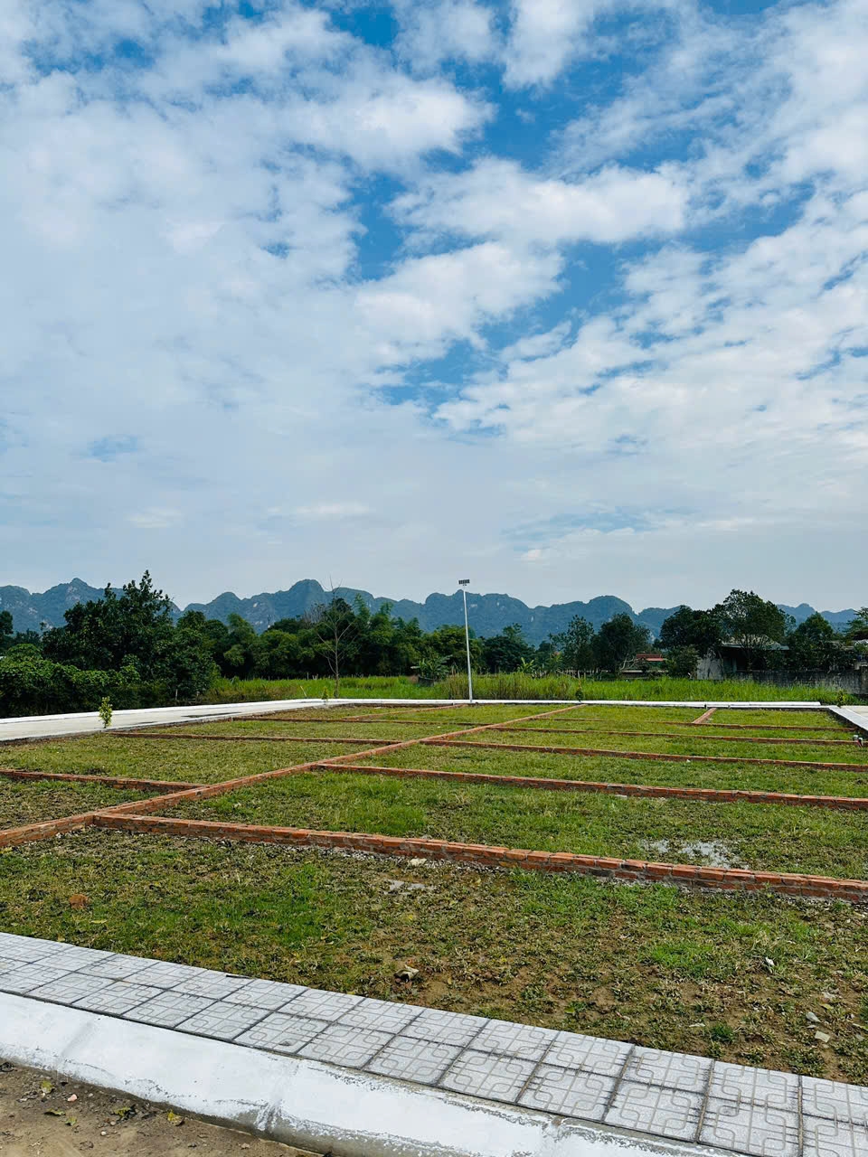 Đất Trung Tâm KCN & Khu Nghỉ Dưỡng Huyện Lạc Thủy 55m² chỉ từ 300 triệu - Cơ hội đầu tư tiềm năng!