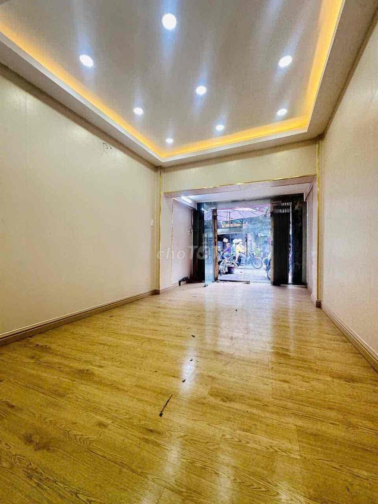 Nhà mặt tiền Bùi Đình Túy 30m² giá 4.9 tỷ - Đầu tư sinh lời ngay!