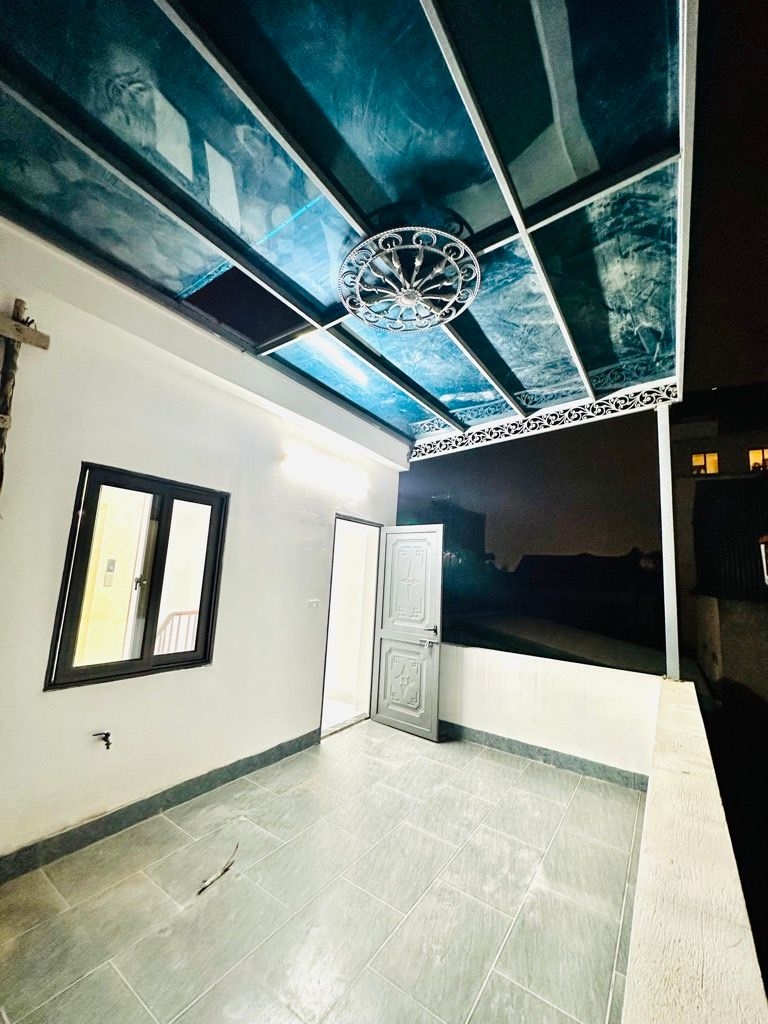 Nhà đẹp Cổ Nhuế 32m² giá chỉ nhỉnh 8 tỷ - Sẵn sàng vào ở ngay!