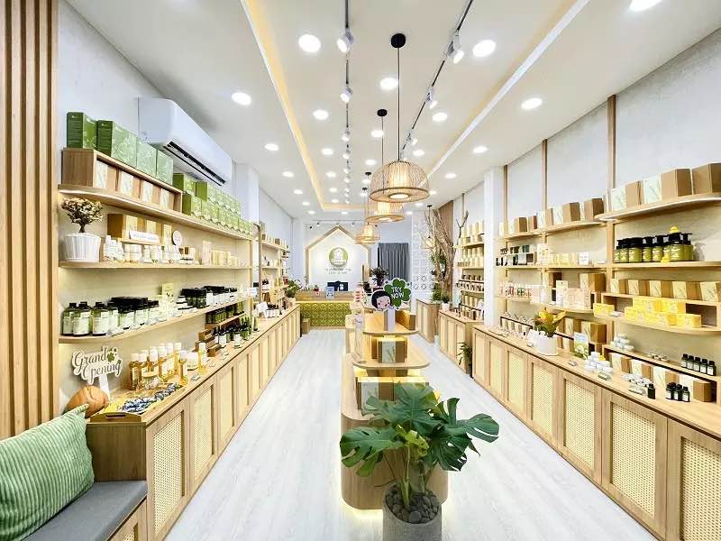 Nhà cho thuê 3 tầng mặt tiền Hoàng Diệu 110m² giá 25 triệu - Phù hợp kinh doanh đa dạng!