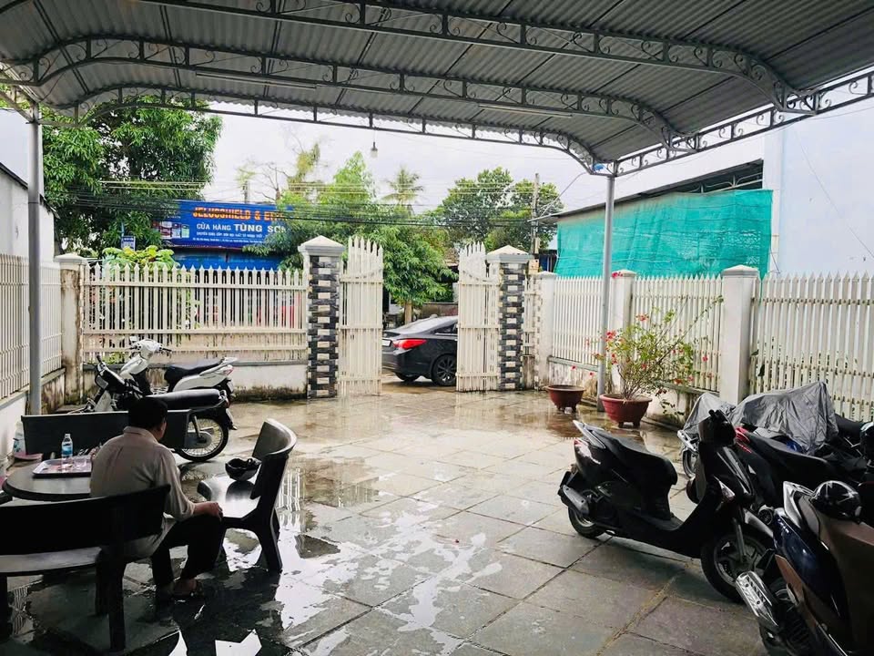 Nhà Mặt Tiền Tỉnh Lộ 2, Diên Lạc 354m² giá 6.8 tỷ - Sẵn sàng ở ngay!