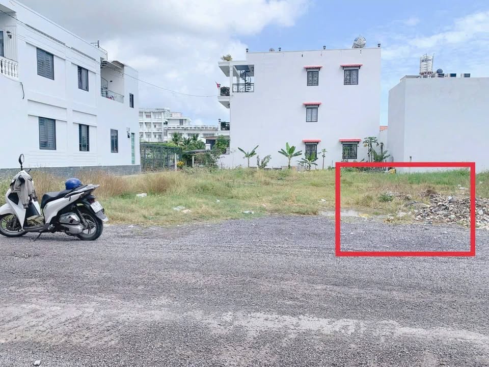 Đất kinh doanh mặt tiền đường Diên Điền 98m² giá 1.7 tỷ - Đầu tư sinh lời ngay!